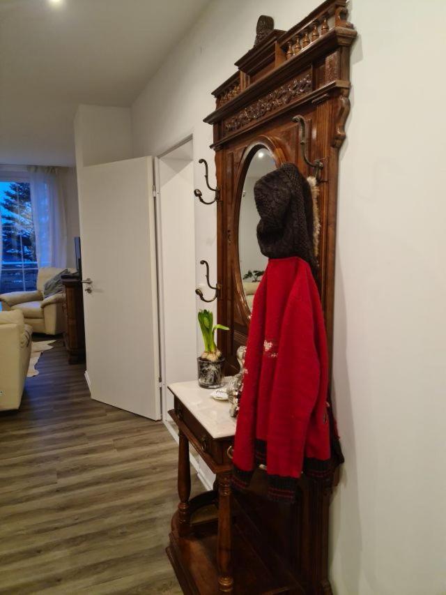 Pilgrims "Rosalie" Grosse Fewo Mit 3 Schlafzimmern, 1Bad, 2 Wc, Balkon, Fast Internet Brilon Exterior foto